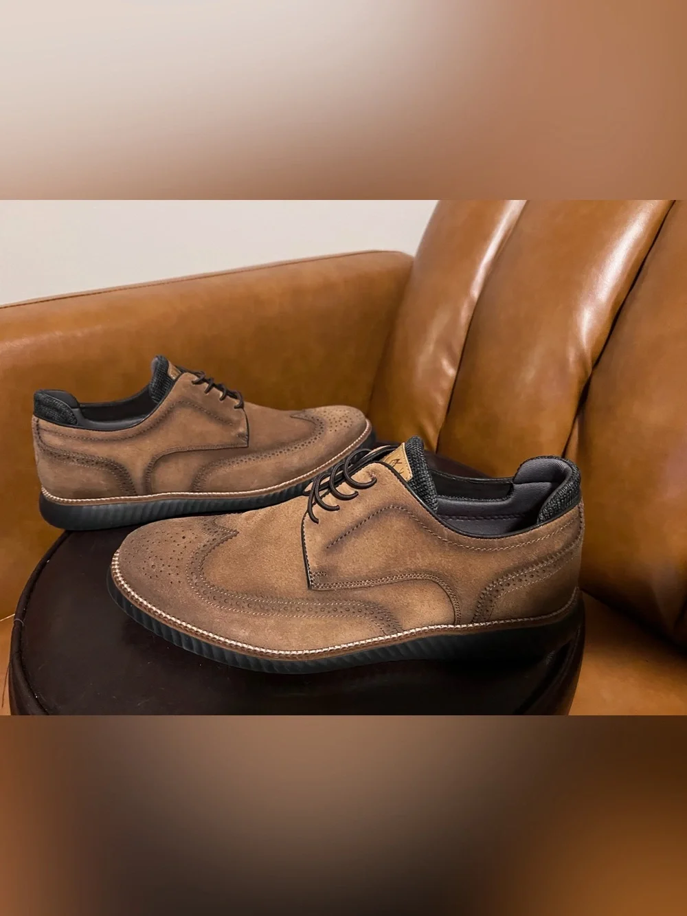 Martin Dingman French Roast Suede Oxford
Wingtip Countryair size 10.5 - Picture 1 of 16